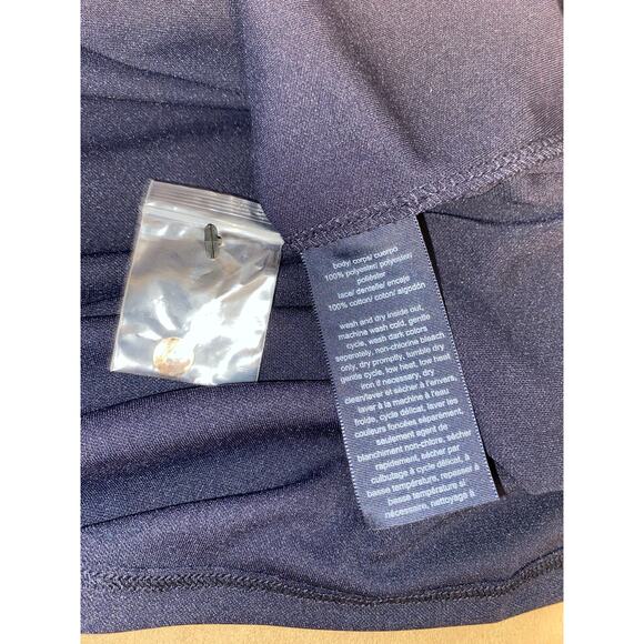 NWT $79.50 Tommy Hilfiger size 1X Blue Palm Beach mid Crochet Open Shoulder Top - Picture 10 of 11